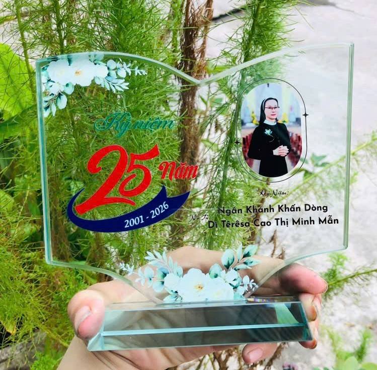 kỷ niệm chương họp lớp, quà tặng doanh nghiệp đối tác Thanh Hóa kỷ niệm chương họp lớp, quà tặng doanh nghiệp đối tác Thanh Hóa